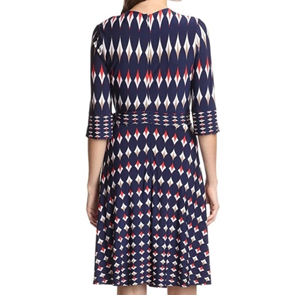 Gabby Skye Chic Geometric faux Wrap Dress size 8 - Picture 3 of 10